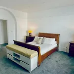 Perfectly Located City Centre Apartments