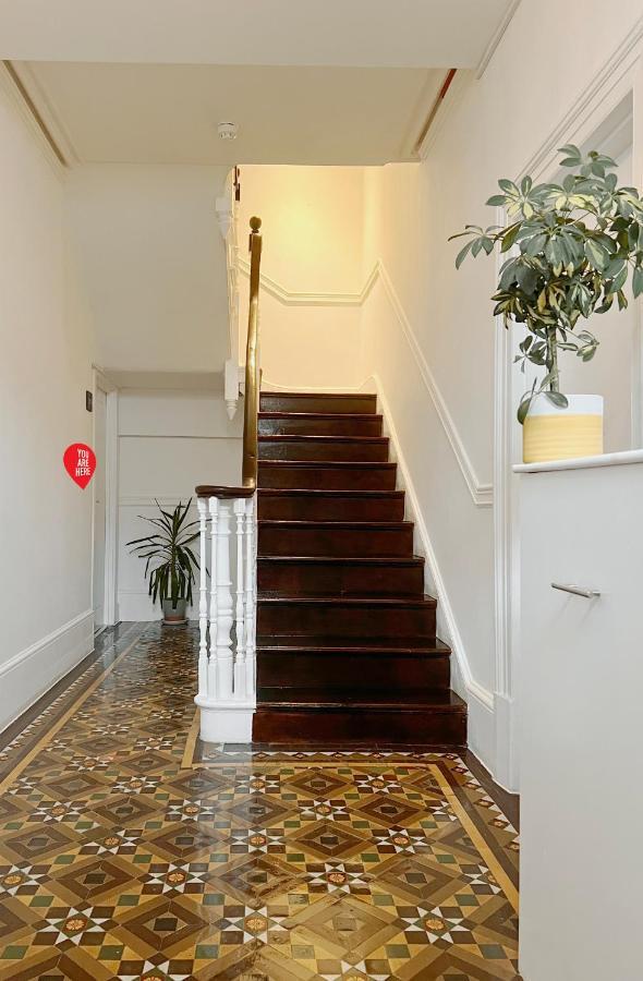 Perfectly Located Centre Apartment Exeter